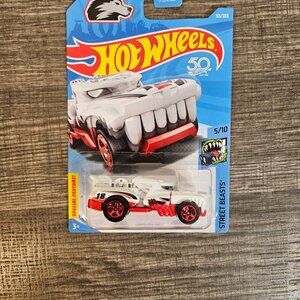 Hot Wheels 50th Anniversary Hotweiler; HW Street Beasts -- ITEM #2113